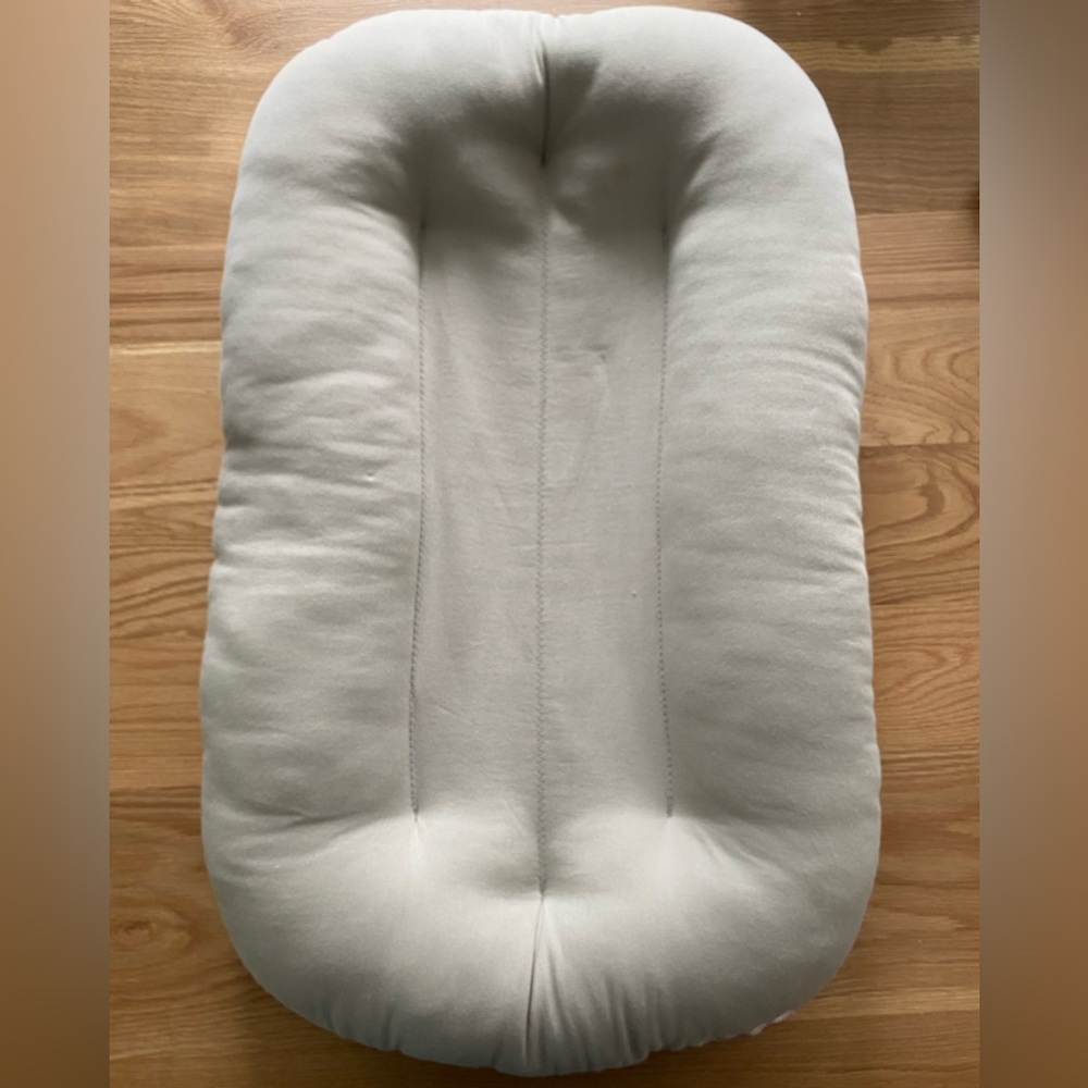 Snuggle Me Baby Organic Lounger in Tan, For Babies 0-9 Months, Tummy Time.